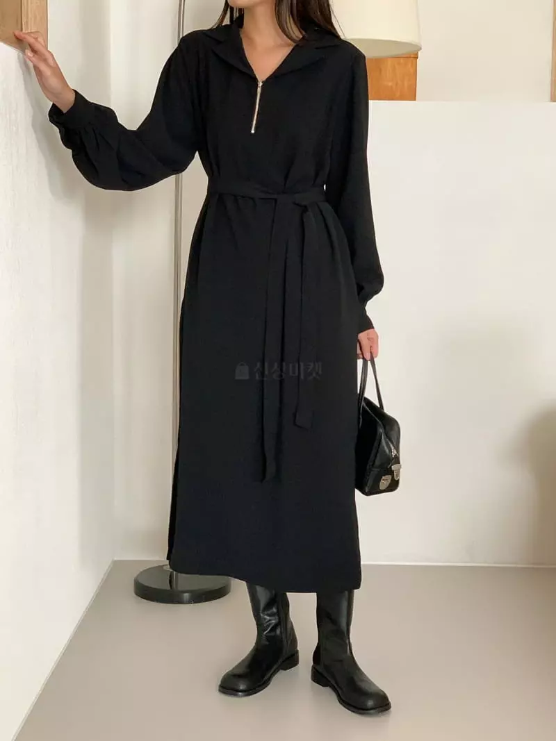 Fre - Korean Women Fashion - #vintagekidsstyle - Collar Zip-up One-piece - 4