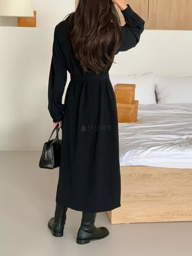 Fre - Korean Women Fashion - #vintagekidsstyle - Collar Zip-up One-piece - 3
