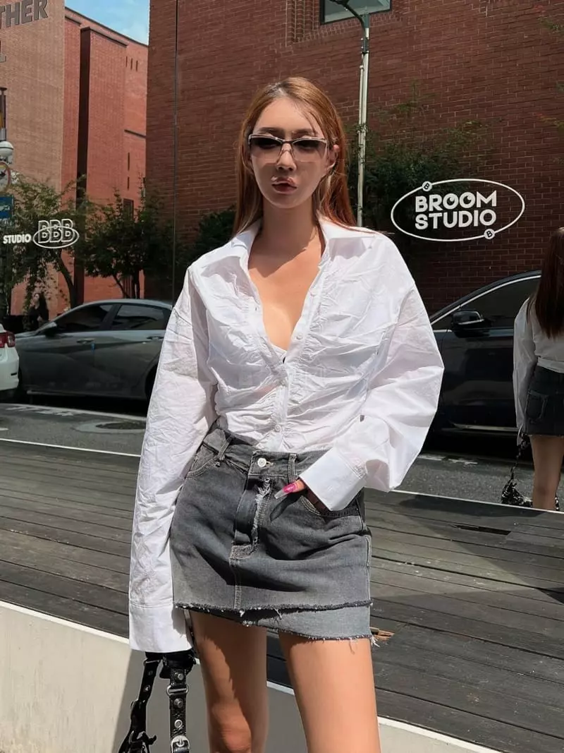 Gateless - Korean Women Fashion - #momslook - Fold Denim Skirt - 7