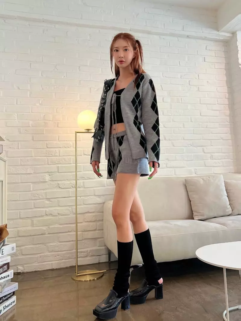 Gateless - Korean Women Fashion - #restrostyle - Argyle Set - 7