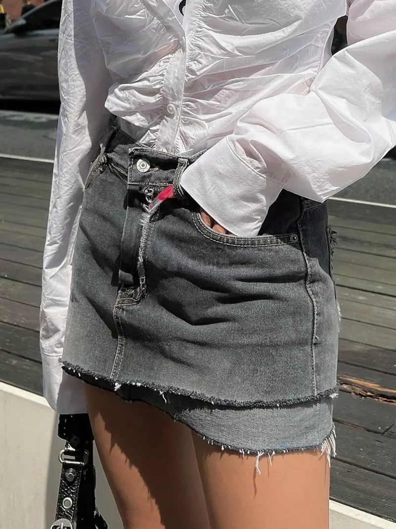 Gateless - Korean Women Fashion - #restrostyle - Fold Denim Skirt - 2