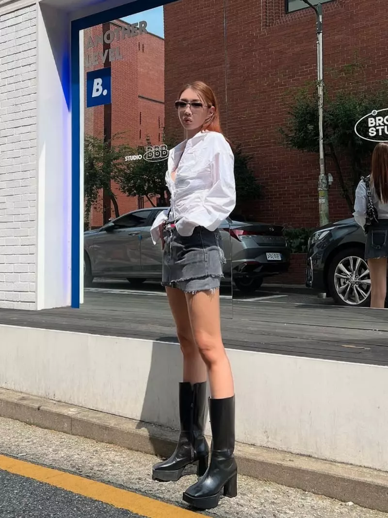 Gateless - Korean Women Fashion - #womensfashion - Fold Denim Skirt - 10