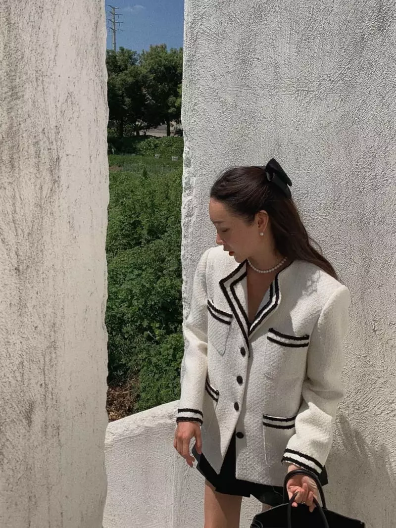 Gentlewoman - Korean Women Fashion - #momslook - Dau Jacket - 2