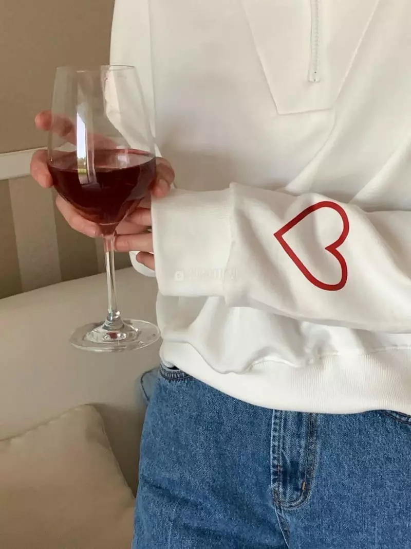 Gentlewoman - Korean Women Fashion - #momslook - Heart Sweatshirt