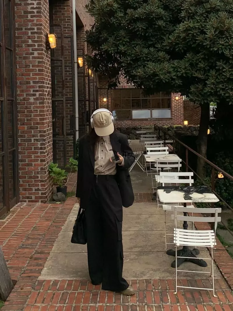 Gentlewoman - Korean Women Fashion - #restrostyle - Burning Cargo Pants - 3