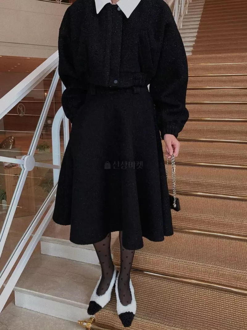 Gentlewoman - Korean Women Fashion - #thelittlethings - Bena Skirt - 2