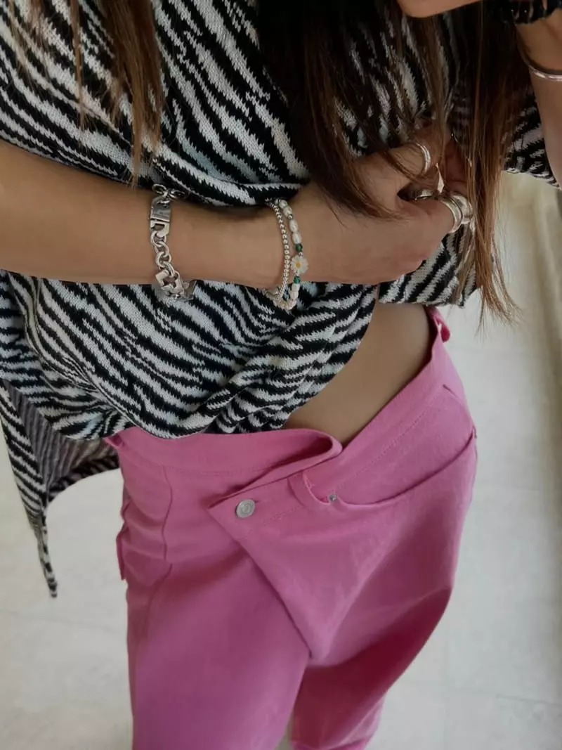Ginger - Korean Women Fashion - #momslook - Zebra Knit Tee - 2