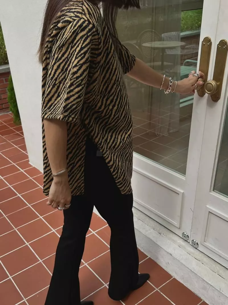 Ginger - Korean Women Fashion - #momslook - Zebra Knit Tee - 8