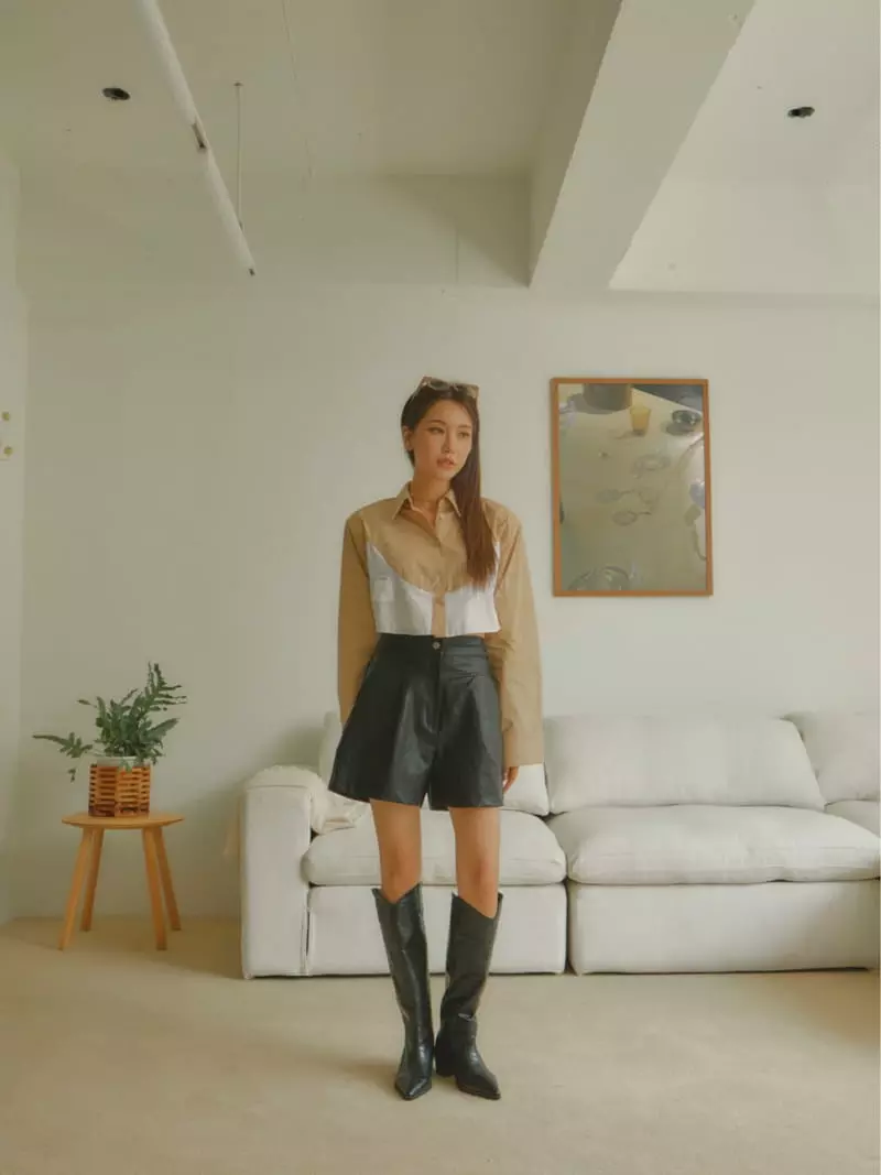 Ginger - Korean Women Fashion - #womensfashion - Wave Crop Shirt - 3