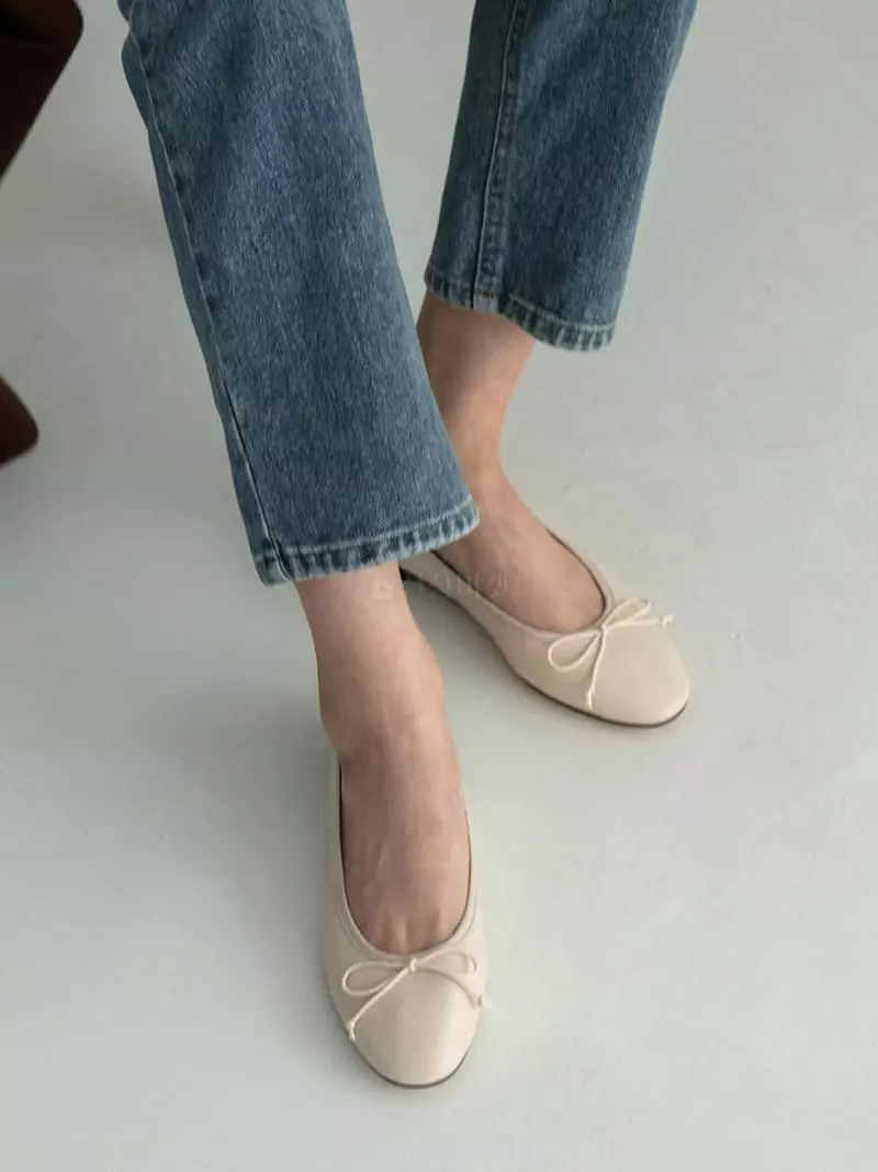 Golden Shoe - Korean Women Fashion - #momslook - st2108 Flats - 9