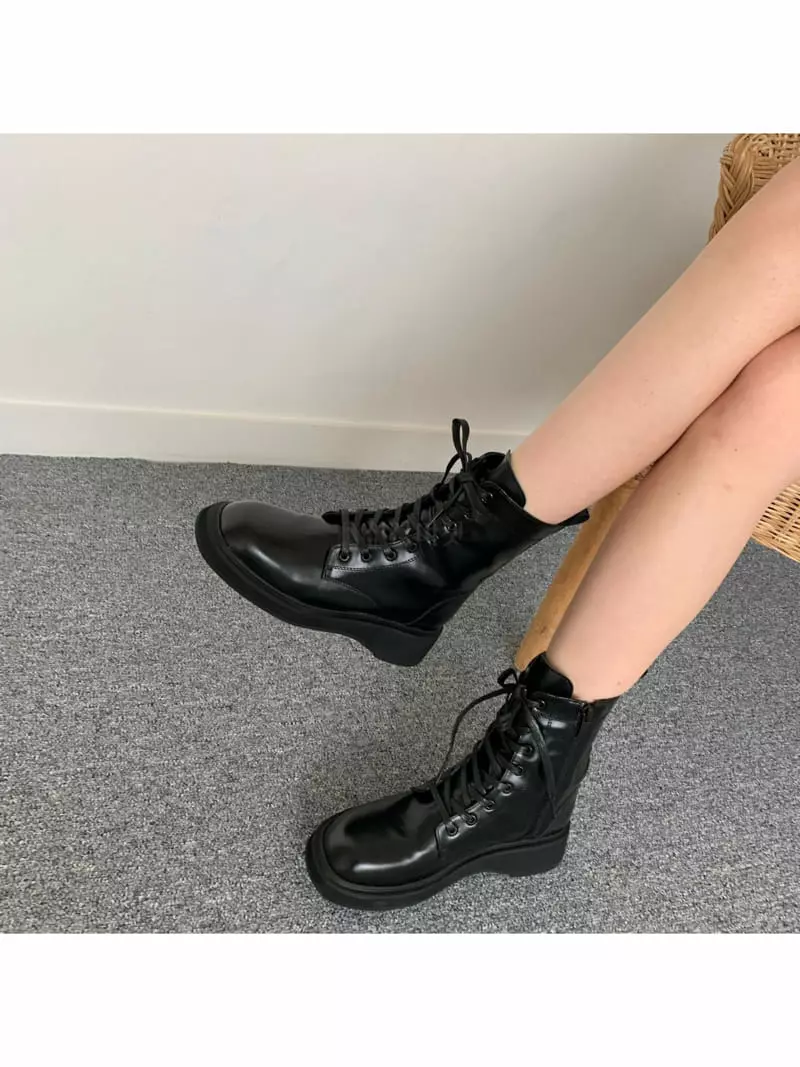Golden Shoe - Korean Women Fashion - #momslook - RD064 Boots - 10