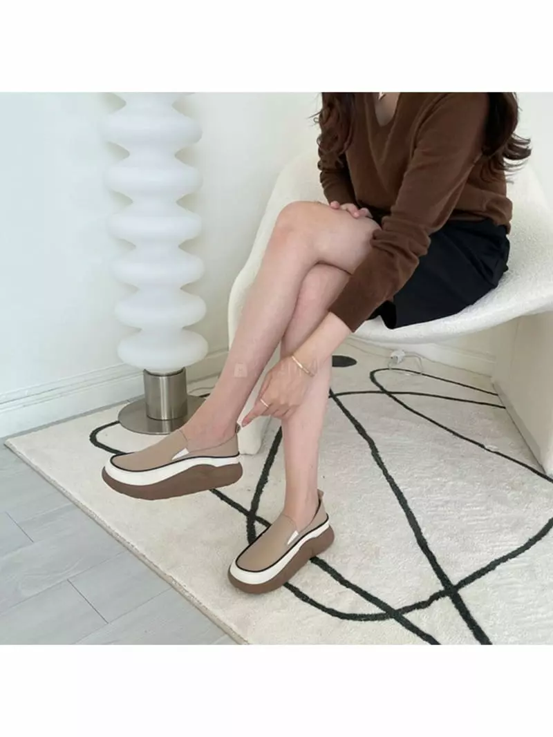 Golden Shoe - Korean Women Fashion - #momslook - min8115 Flats - 6