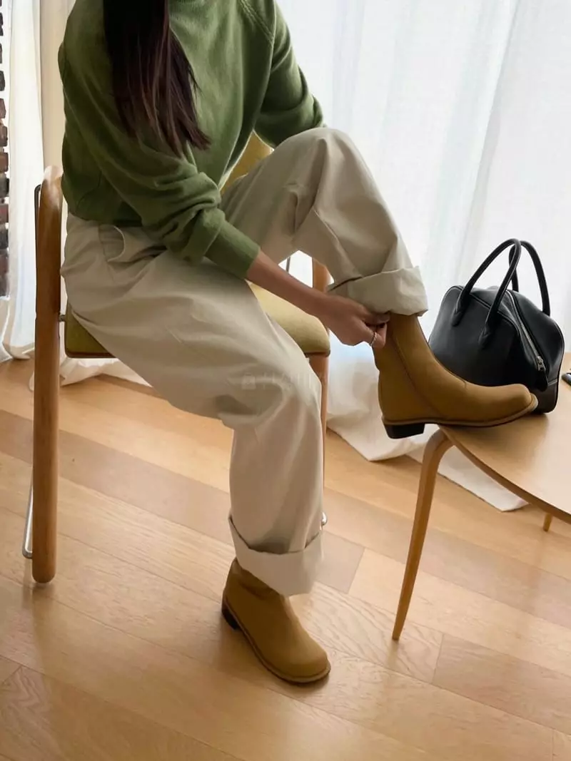 Golden Shoe - Korean Women Fashion - #womensfashion - i6051 Boots - 4