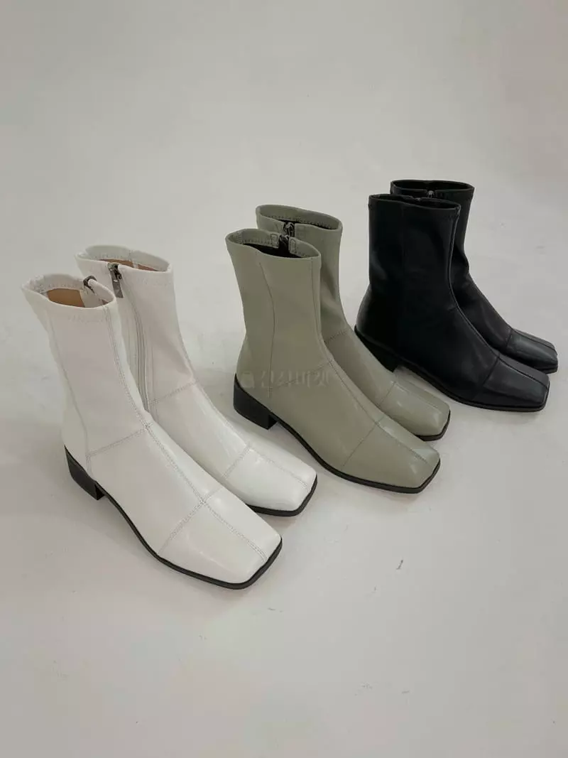 Golden Shoe - Korean Women Fashion - #womensfashion - i6027 Ankle Boots - 4
