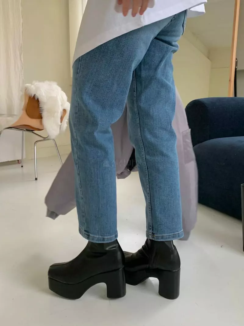 Golden Shoe - Korean Women Fashion - #momslook - i6008 Ankle Boots - 6