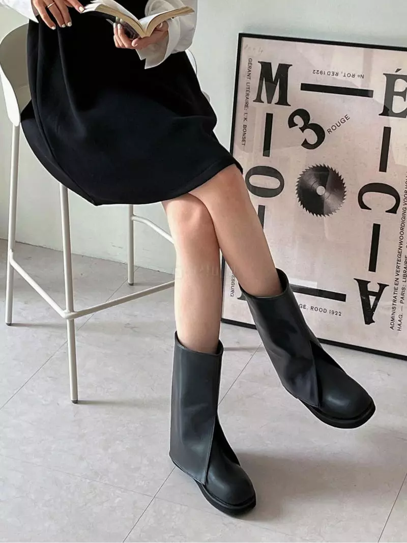 Golden Shoe - Korean Women Fashion - #momslook - DH3758 Boots - 7