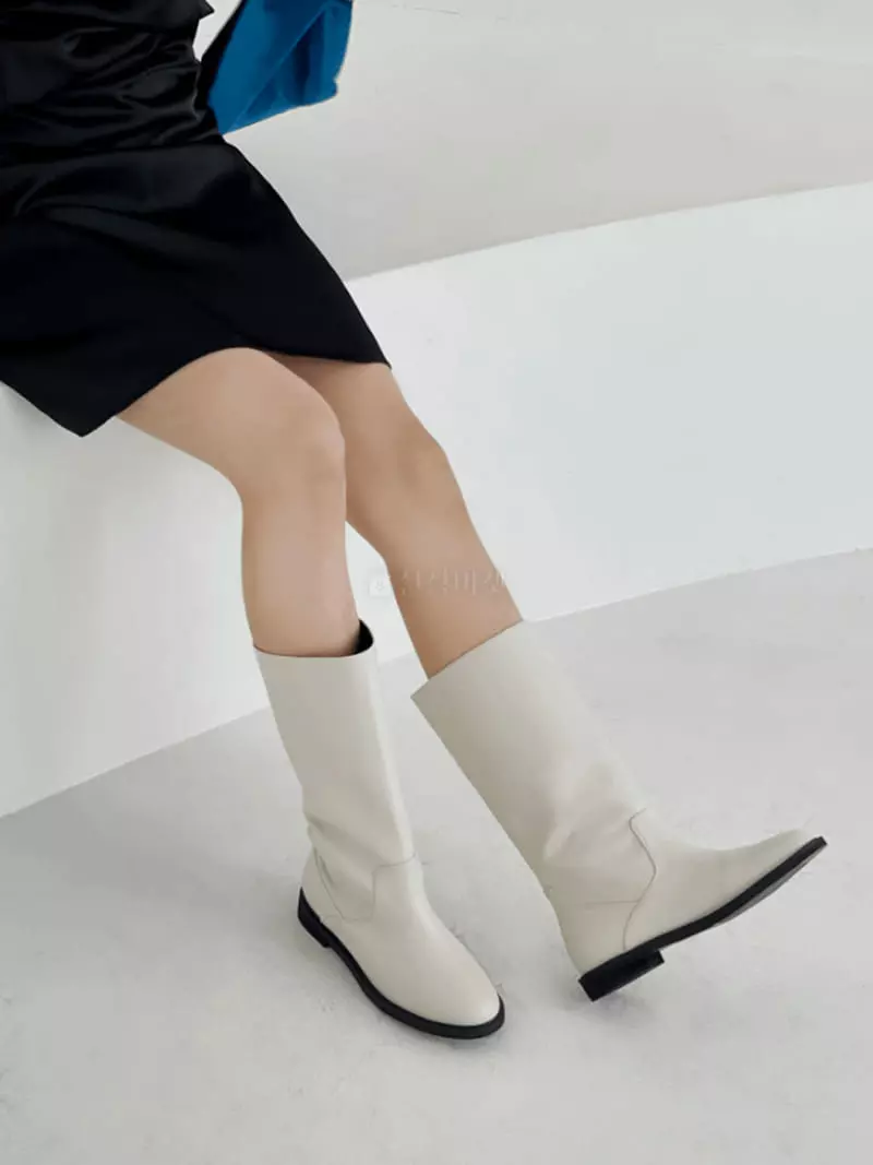 Golden Shoe - Korean Women Fashion - #restrostyle - LL8214 Boots - 10