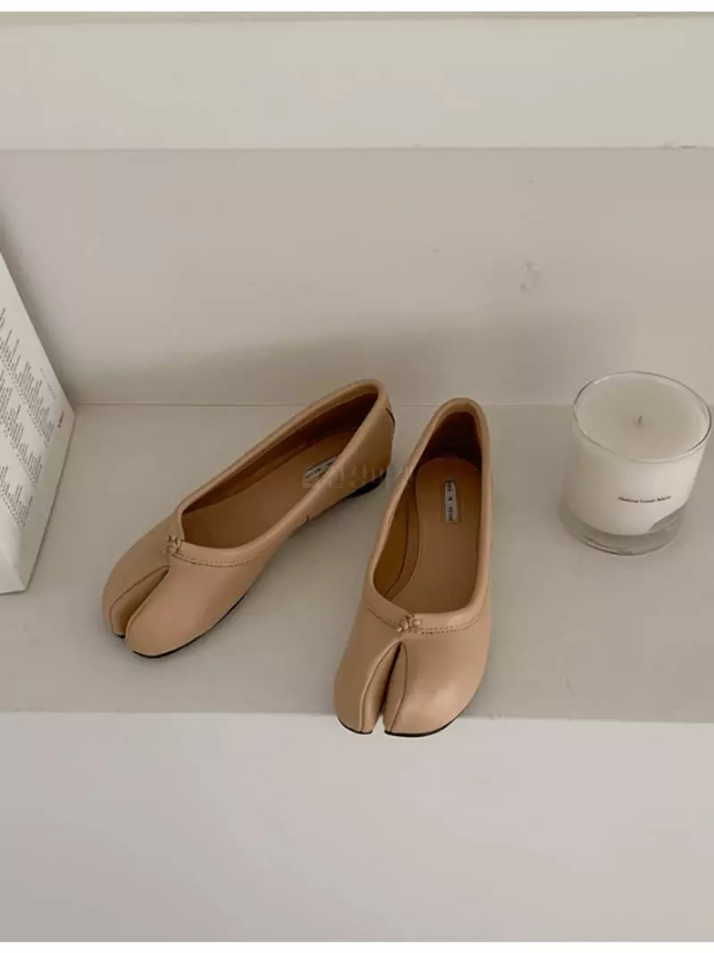 Golden Shoe - Korean Women Fashion - #thatsdarling - ka5257 Flats - 3