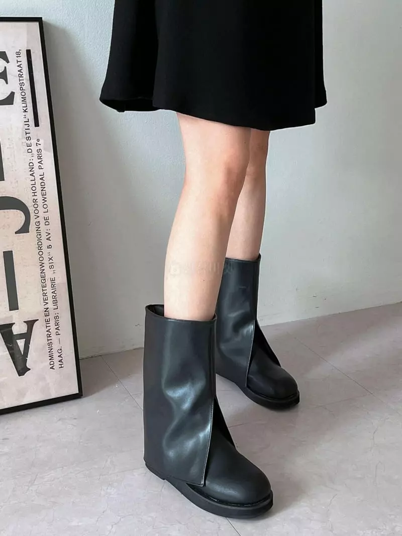 Golden Shoe - Korean Women Fashion - #thatsdarling - DH3758 Boots