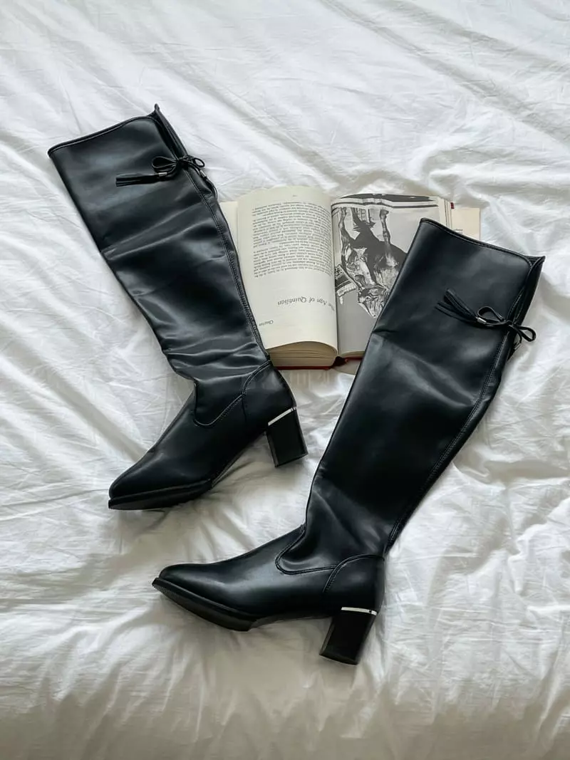 Golden Shoe - Korean Women Fashion - #vintagekidsstyle - hu688 Long Boots - 7