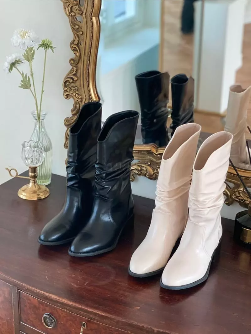 Golden Shoe - Korean Women Fashion - #womensfashion - L8224  Boots