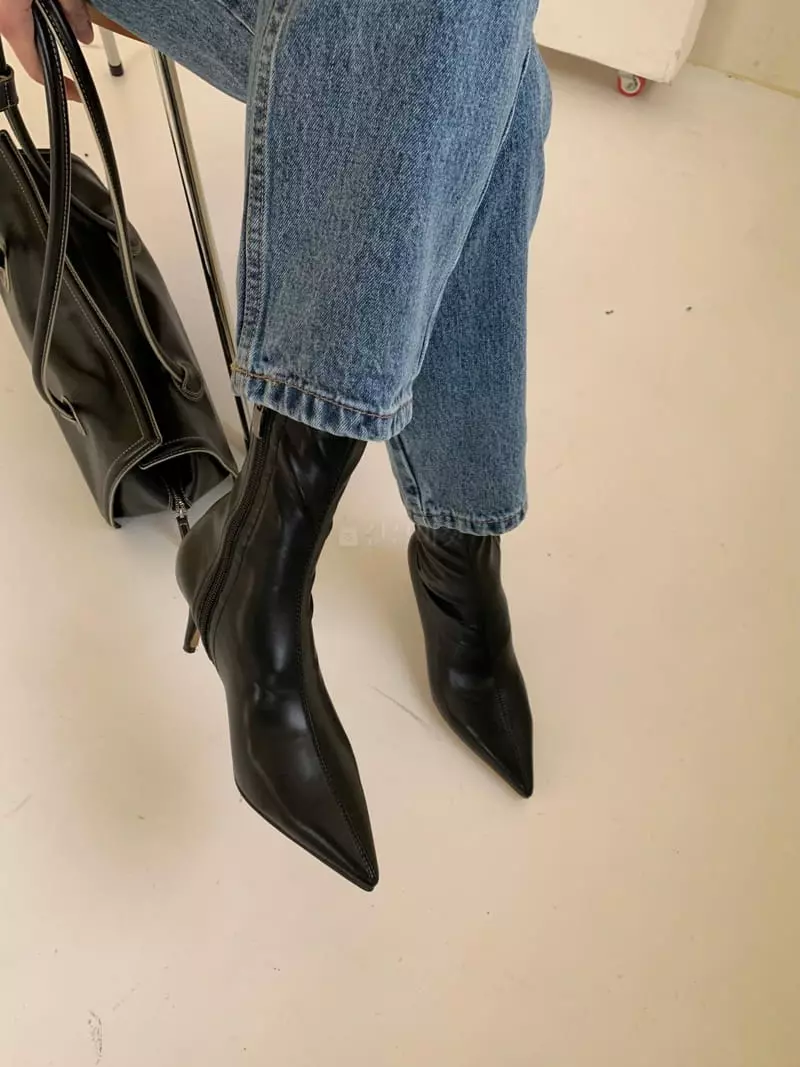 Golden Shoe - Korean Women Fashion - #womensfashion - i6012 Ankle Boots - 12