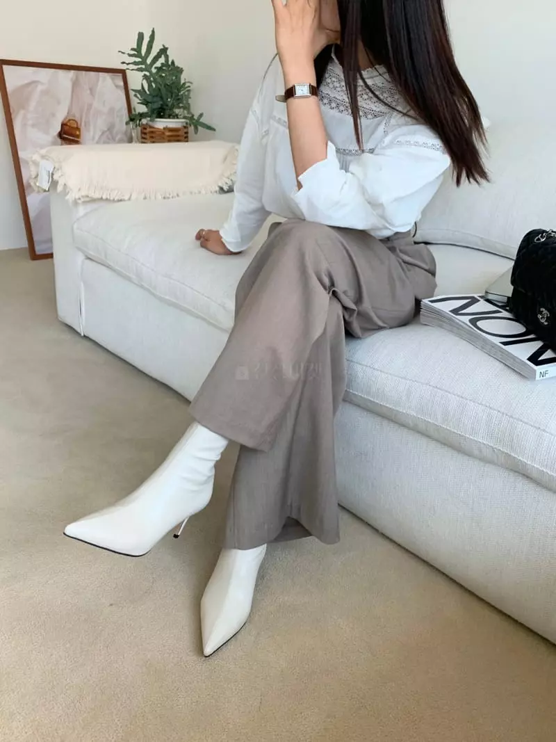 Golden Shoe - Korean Women Fashion - #womensfashion - i6012 Ankle Boots - 6