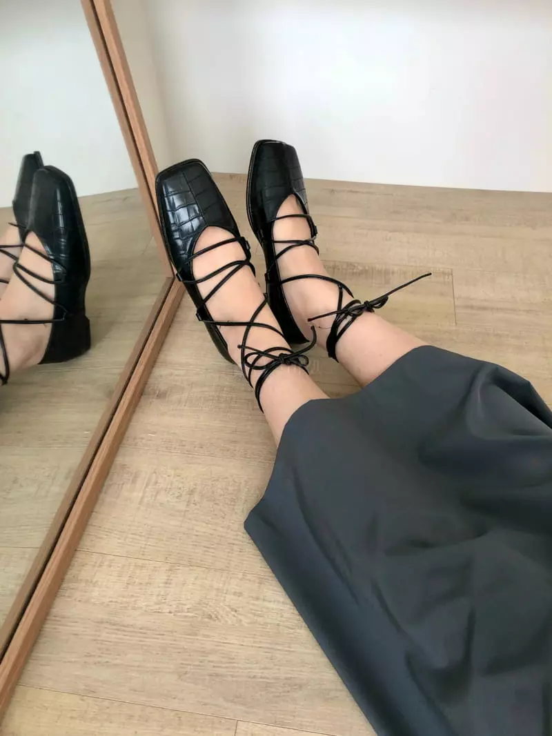 Golden Shoe - Korean Women Fashion - #womensfashion - i1907 Flats - 10