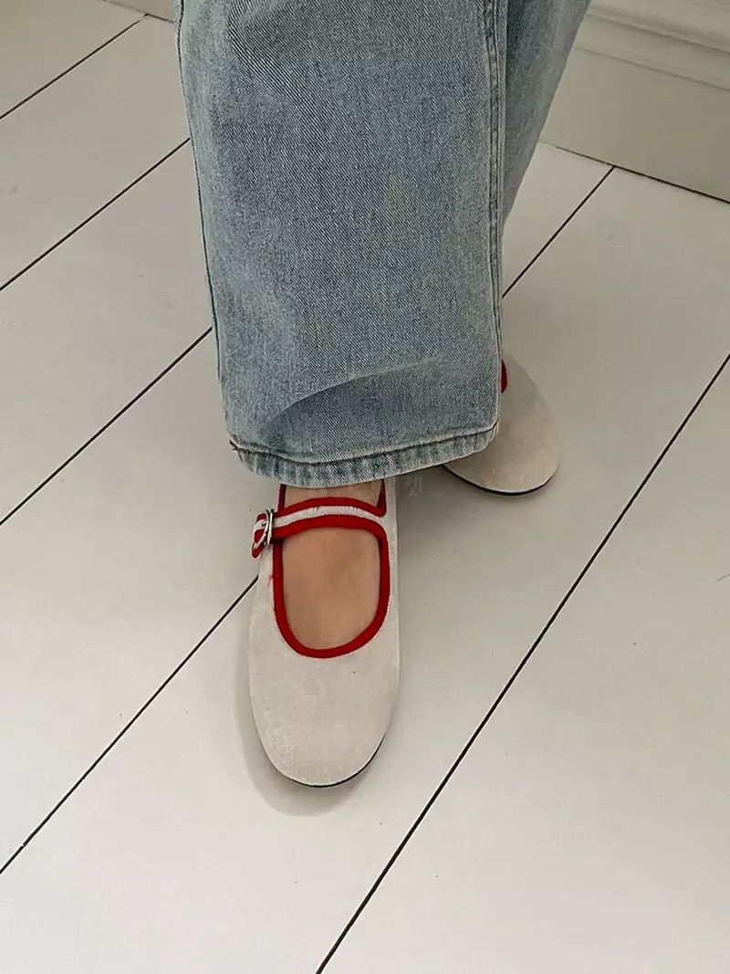 Golden Shoe - Korean Women Fashion - #womensfashion - st2312 Flats - 12