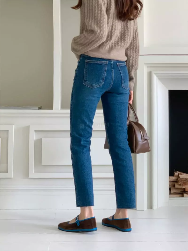 Gracia - Korean Women Fashion - #momslook - Util Banding Jeans - 8
