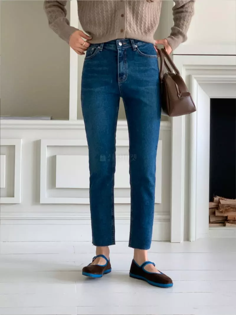 Gracia - Korean Women Fashion - #thatsdarling - Util Banding Jeans - 6