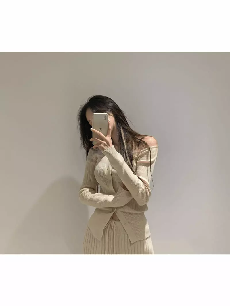 Gracia - Korean Women Fashion - #womensfashion - Way Unbal Knit Tee