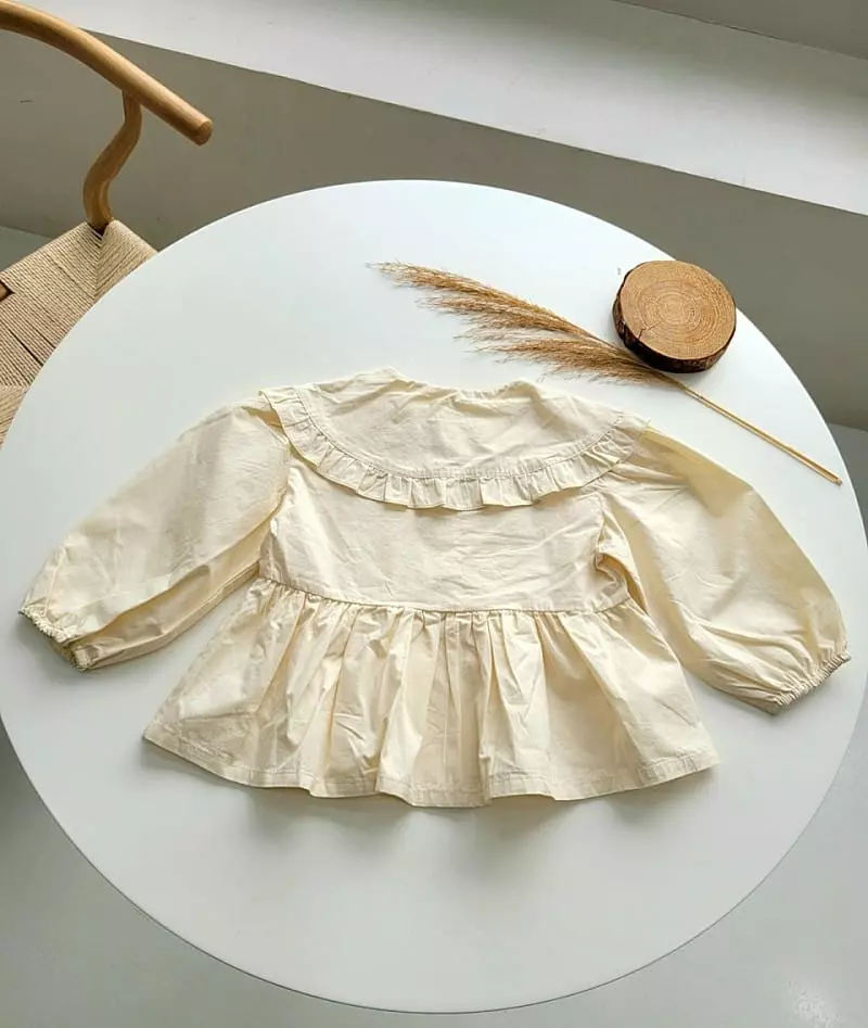 Hanacoco - Korean Children Fashion - #magicofchildhood - Ruffler Blouse