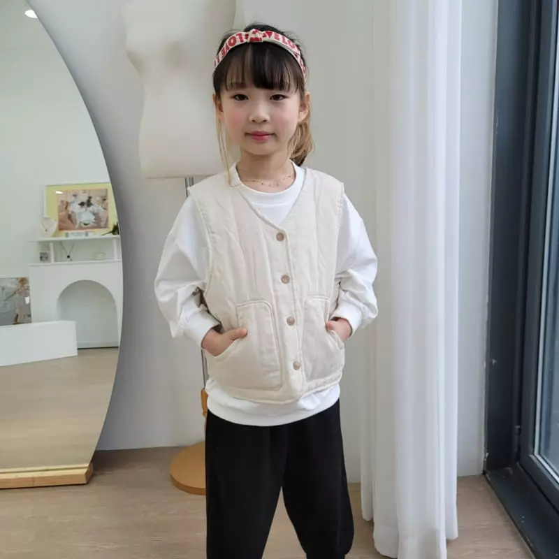 Heart Baby - Korean Children Fashion - #todddlerfashion - Malrang Vest - 7