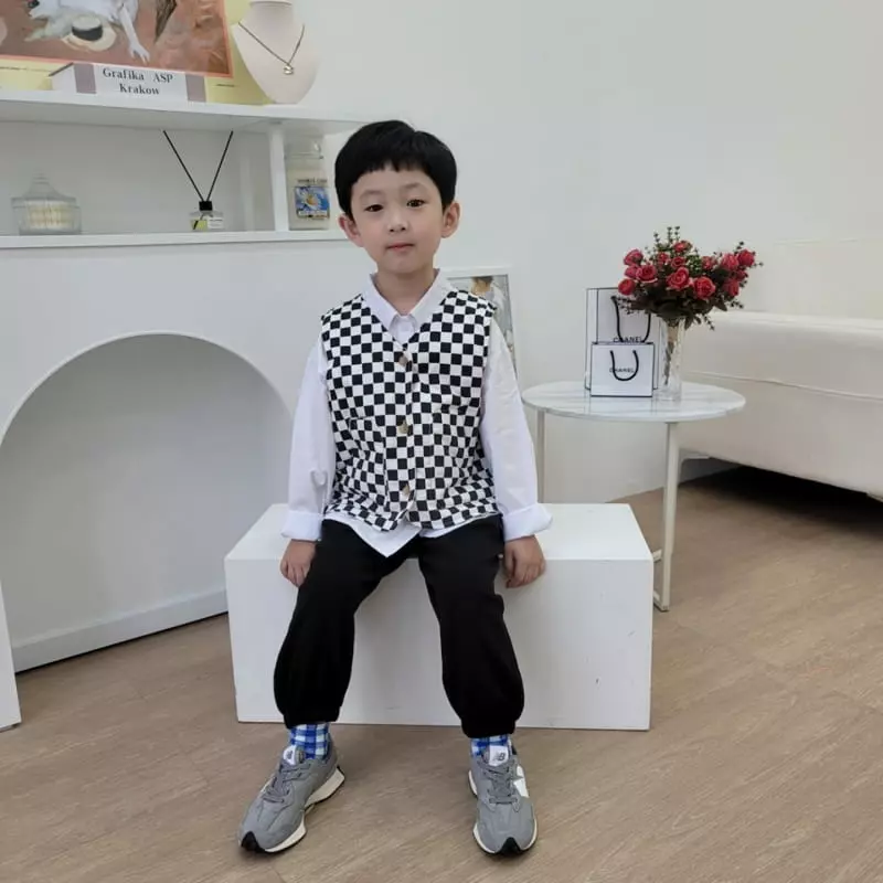Heart Baby - Korean Children Fashion - #toddlerclothing - Check Malrang Vest - 9