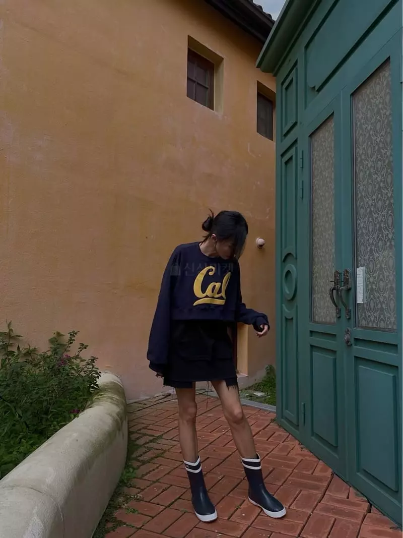 Hi Raki - Korean Women Fashion - #momslook - Kell Sweatshirt