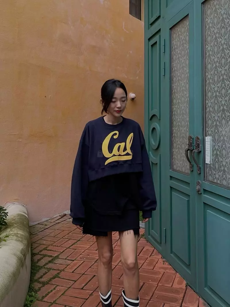 Hi Raki - Korean Women Fashion - #momslook - Kell Sweatshirt - 3