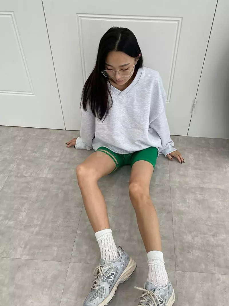 Hi Raki - Korean Women Fashion - #momslook - Energy V Sweatshirt - 5