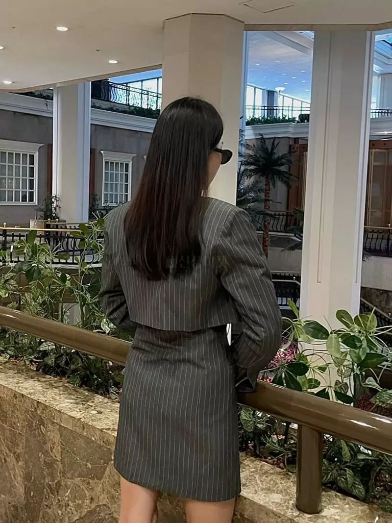 Hi Raki - Korean Women Fashion - #momslook - Stripes Crop Jacket - 2