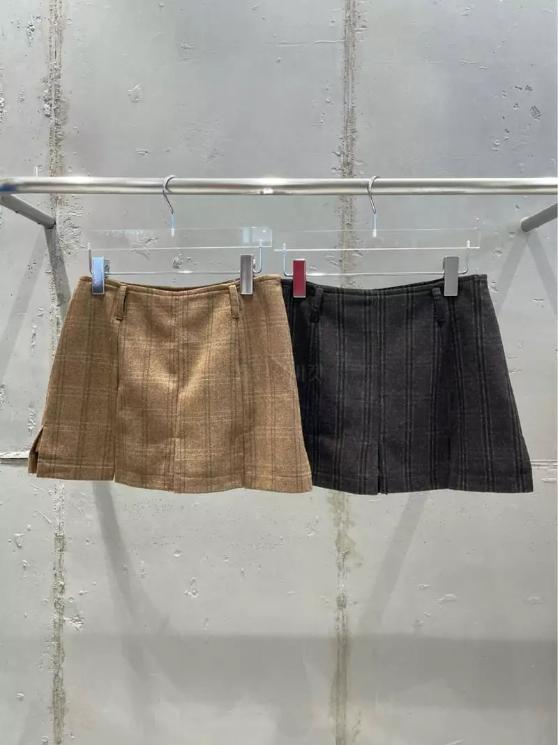 Hi Raki - Korean Women Fashion - #momslook - Check Skirt Pants - 12