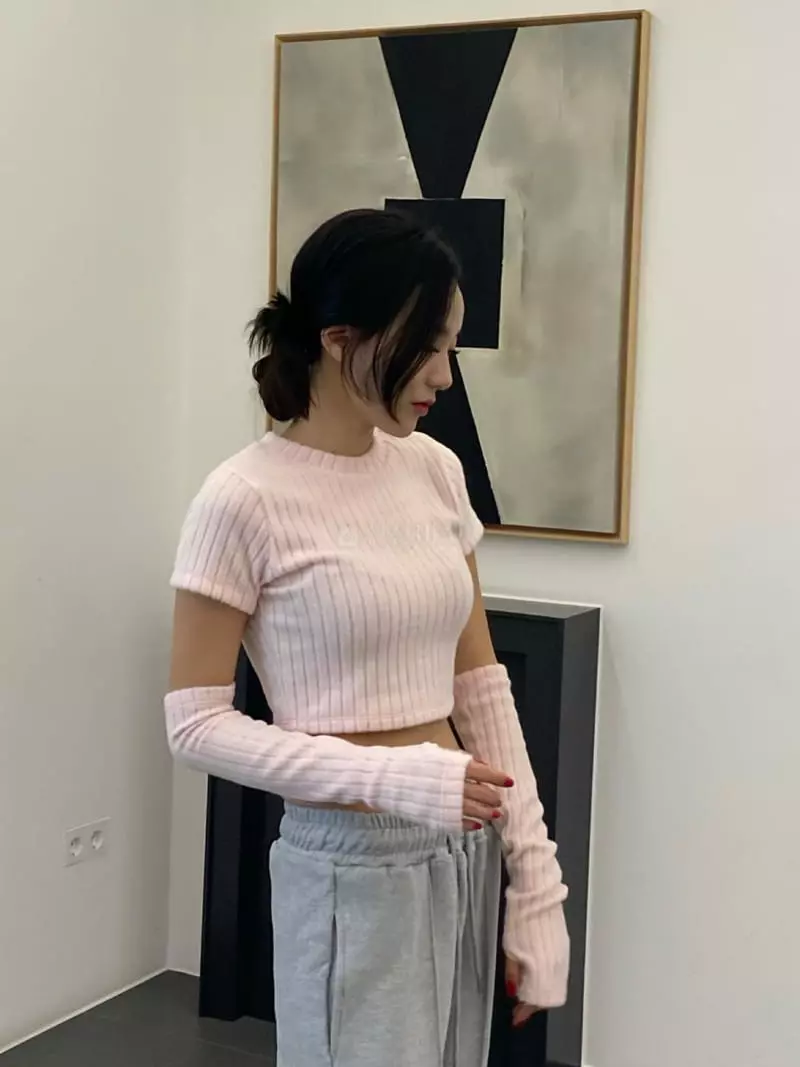 Hi Raki - Korean Women Fashion - #womensfashion - Lora Warmer Tee - 9