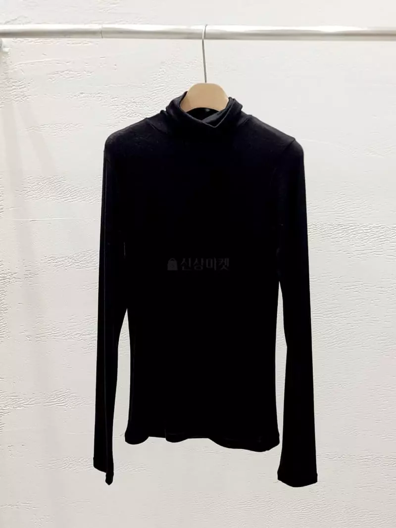Hoper - Korean Women Fashion - #vintageinspired - Turtleneck Tee - 4