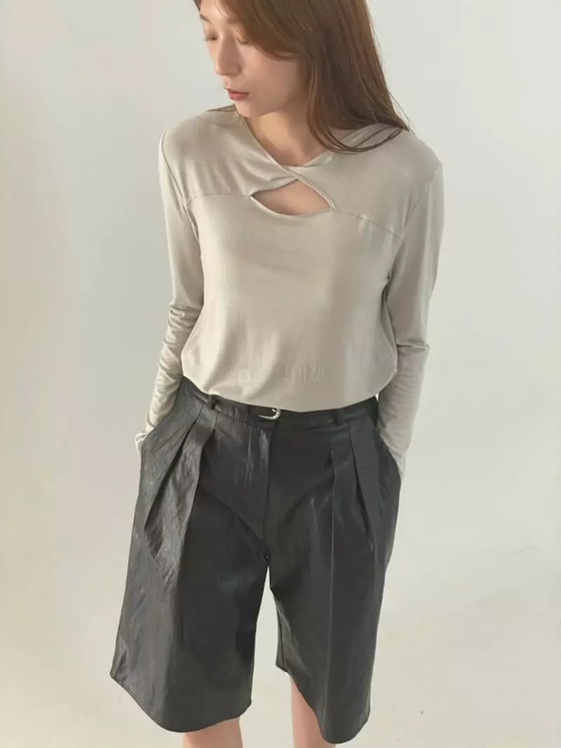 Hoper - Korean Women Fashion - #womensfashion - Leather Pants Set Up