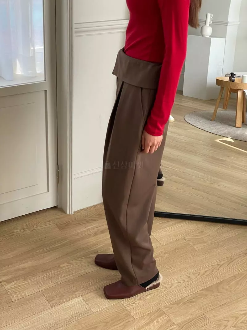 Hoper - Korean Women Fashion - #womensfashion - Poin Banding Pants - 3