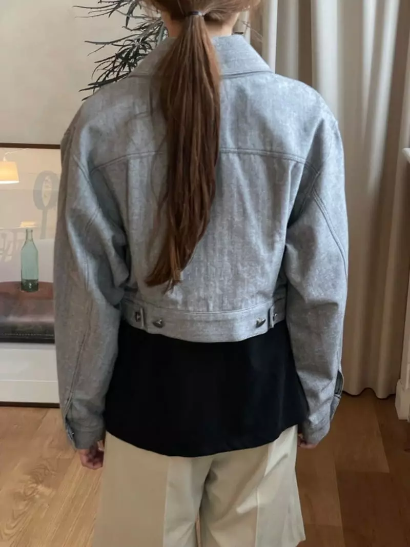 Hoper - Korean Women Fashion - #womensfashion - Two Tone Wahing Short Jacket - 2