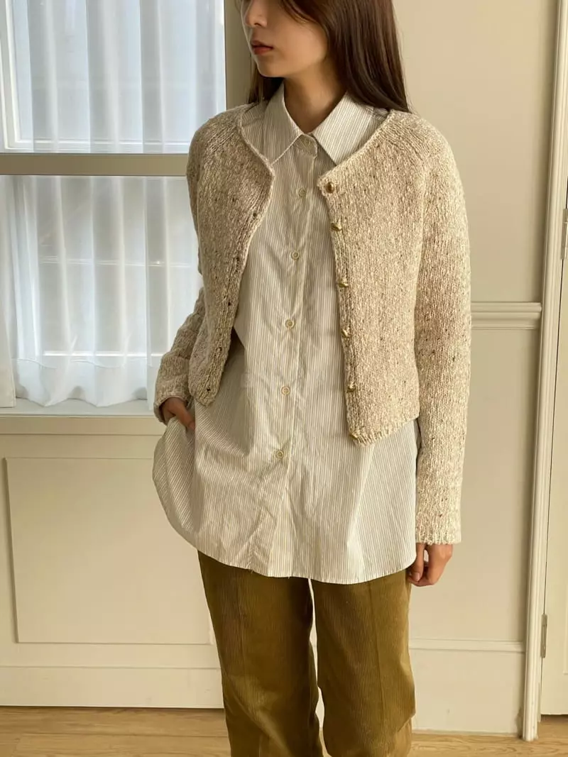 Hoper - Korean Women Fashion - #womensfashion - Crop Knit Cardigan - 5