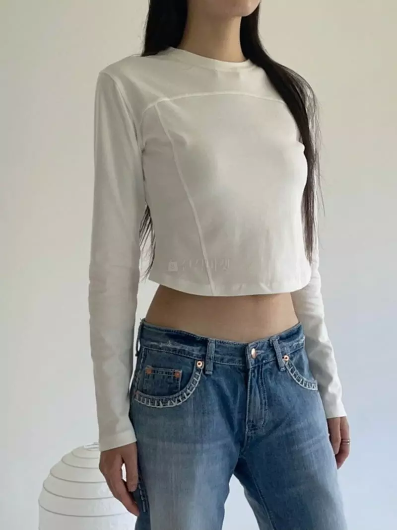 Howl - Korean Women Fashion - #momslook - Short Stitch Long Sleeve Tee - 11