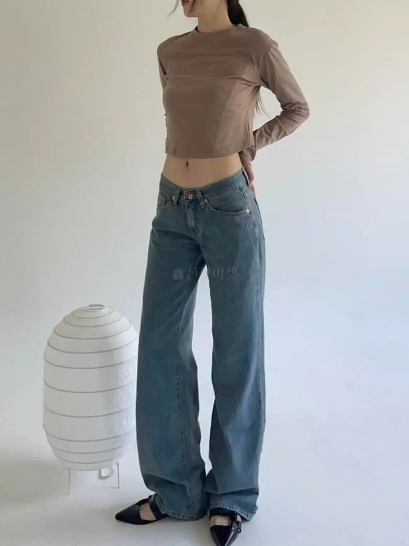 Howl - Korean Women Fashion - #momslook - Short Stitch Long Sleeve Tee - 7