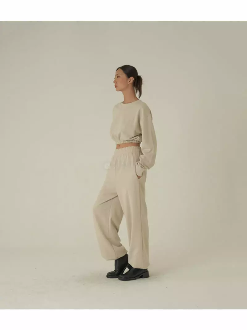 Howl - Korean Women Fashion - #momslook - Soft Crop Sweatshirt - 8