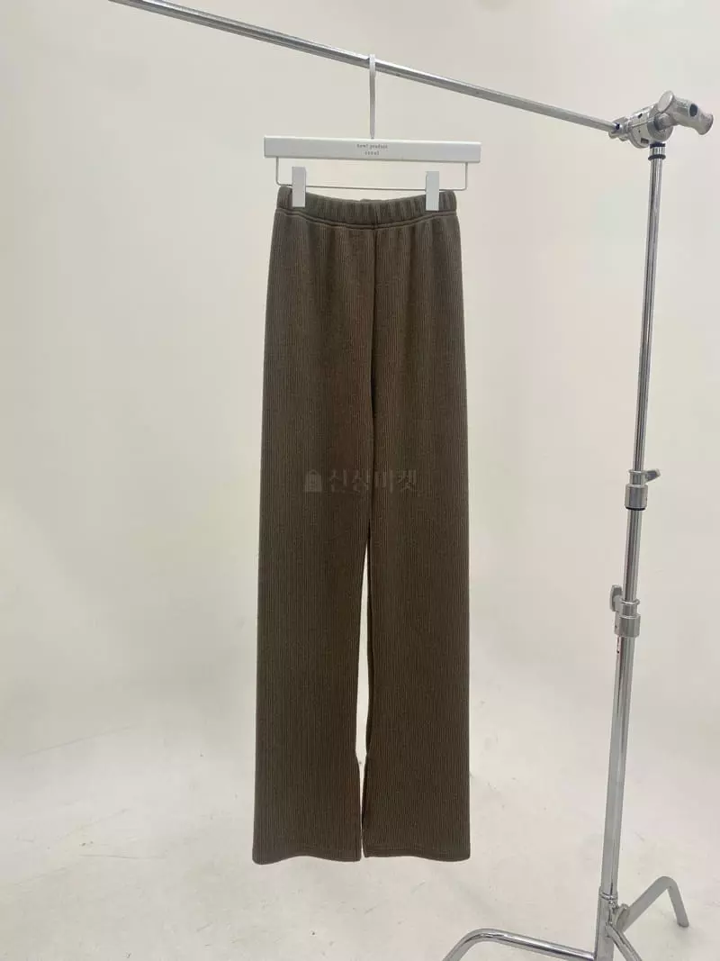 Howl - Korean Women Fashion - #pursuepretty - Knit Slit Pants - 3